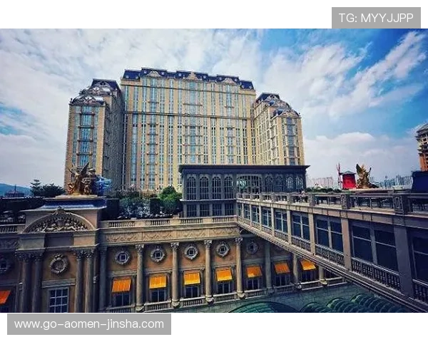 澳门巴黎人购物中心周边旅游景点与住宿推荐，打造一站式旅游体验